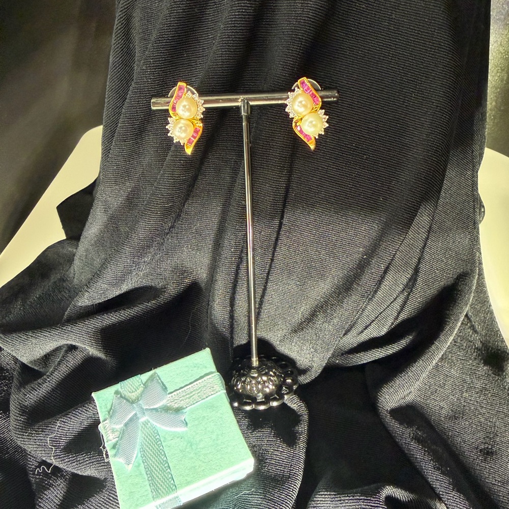 Elegant Gold and Pink Earrings